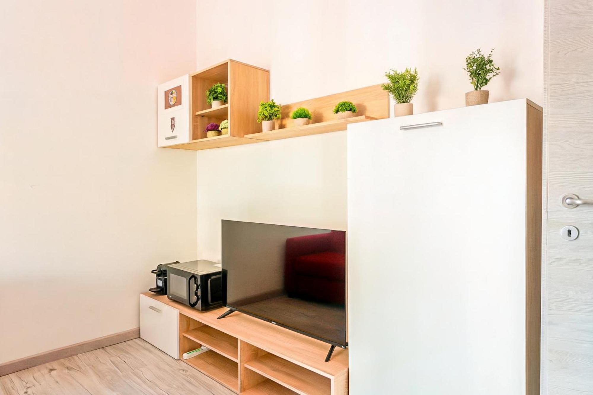 Large Suite Home Milan - Duomo Bagian luar foto